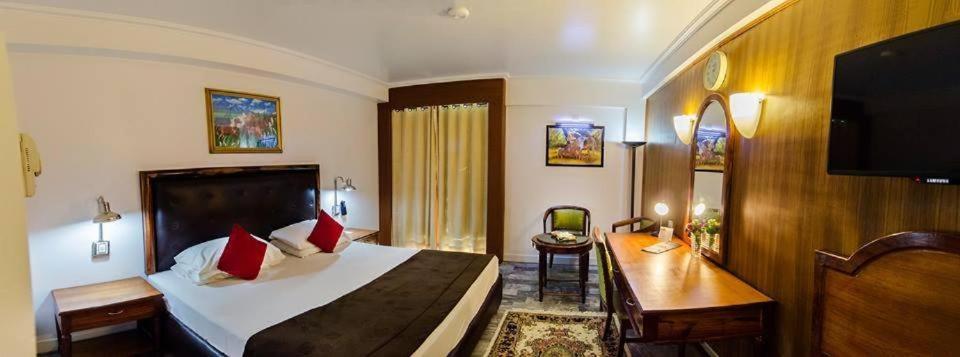 קראצ'י Hotel Galaxy מראה חיצוני תמונה