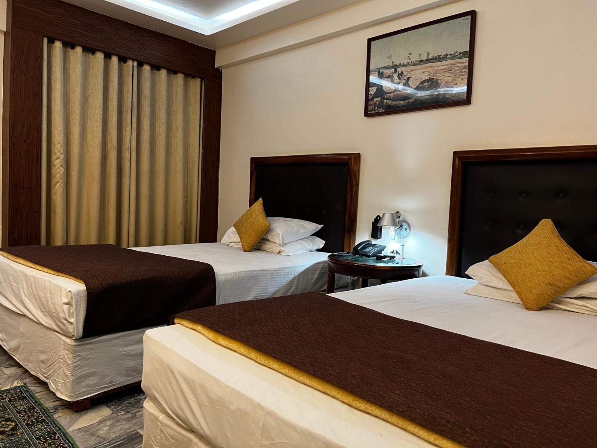 קראצ'י Hotel Galaxy מראה חיצוני תמונה