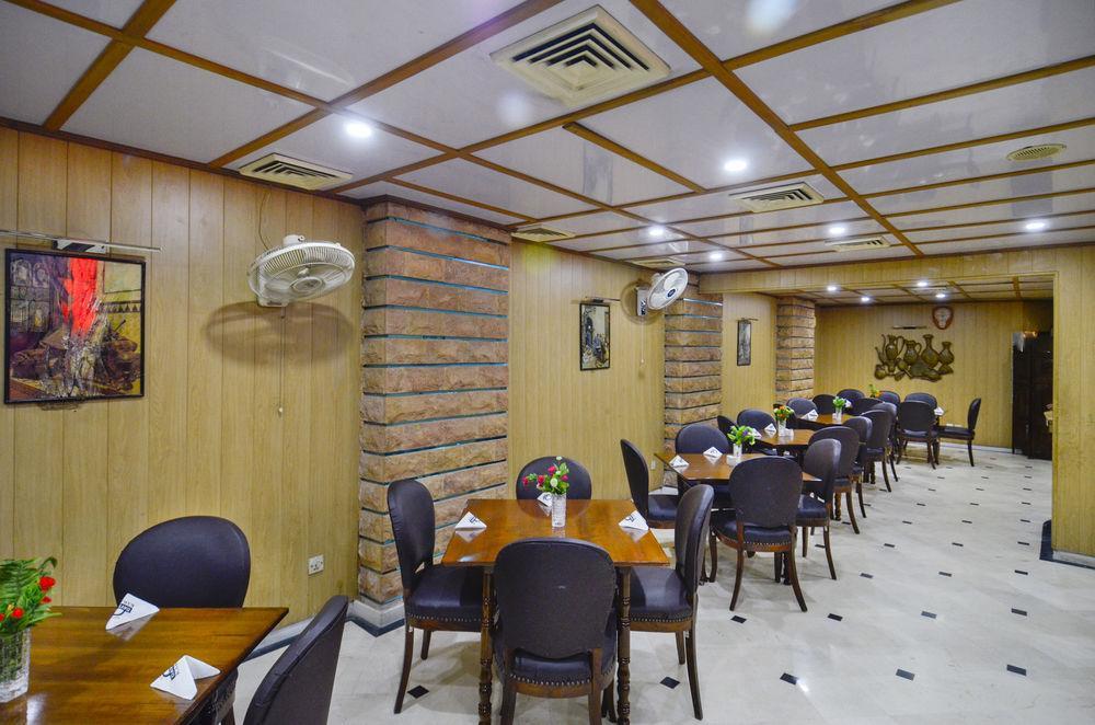 קראצ'י Hotel Galaxy מראה חיצוני תמונה