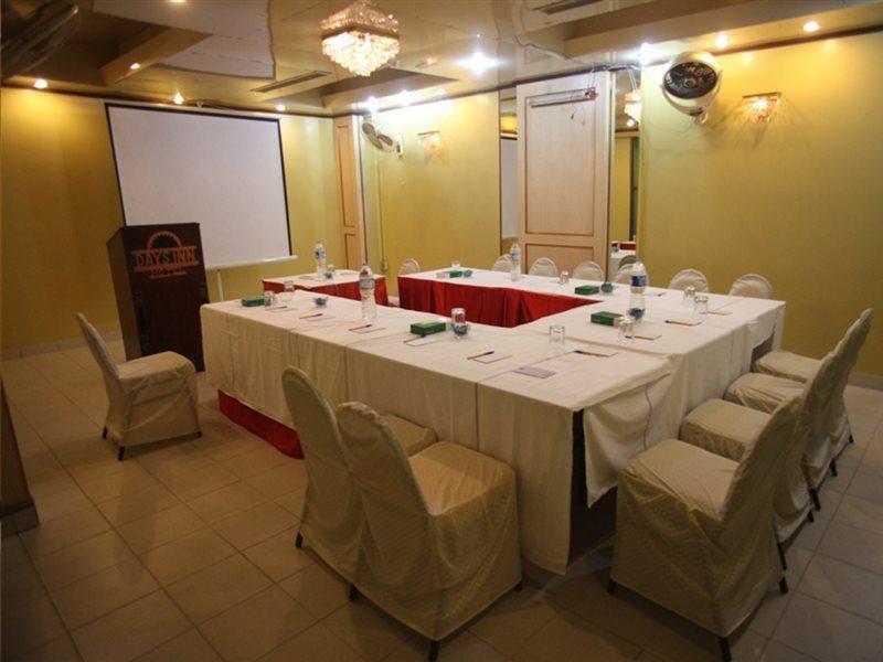 קראצ'י Hotel Galaxy מראה חיצוני תמונה