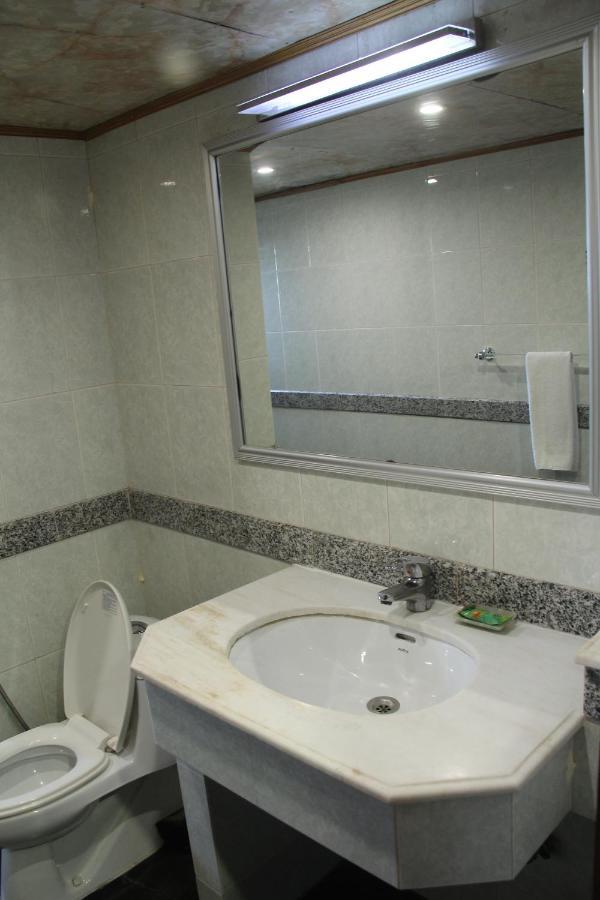 קראצ'י Hotel Galaxy מראה חיצוני תמונה